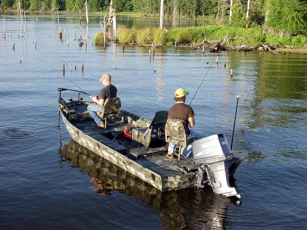 Boat Care Tips for a Safe and Enjoyable Experience